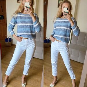 PETER HAHN Blue and White Striped Sweater ❄️